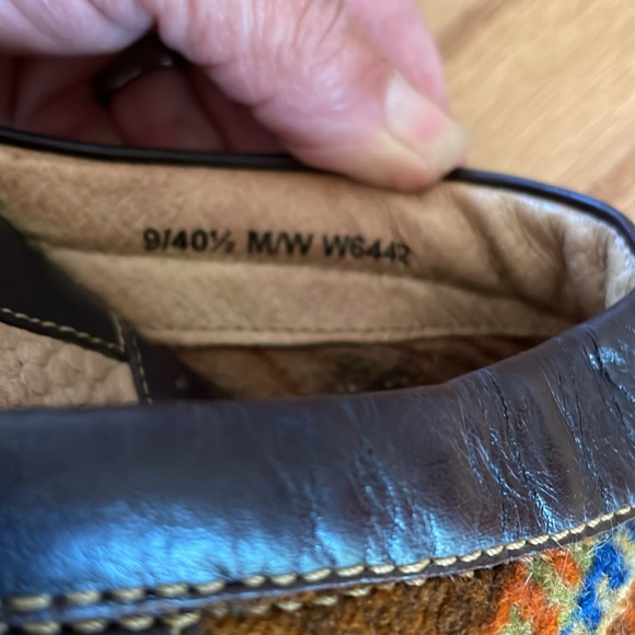 Born wool and leather mules. Still have lots of life in them. Great fall shoe. - Picture 5 of 6